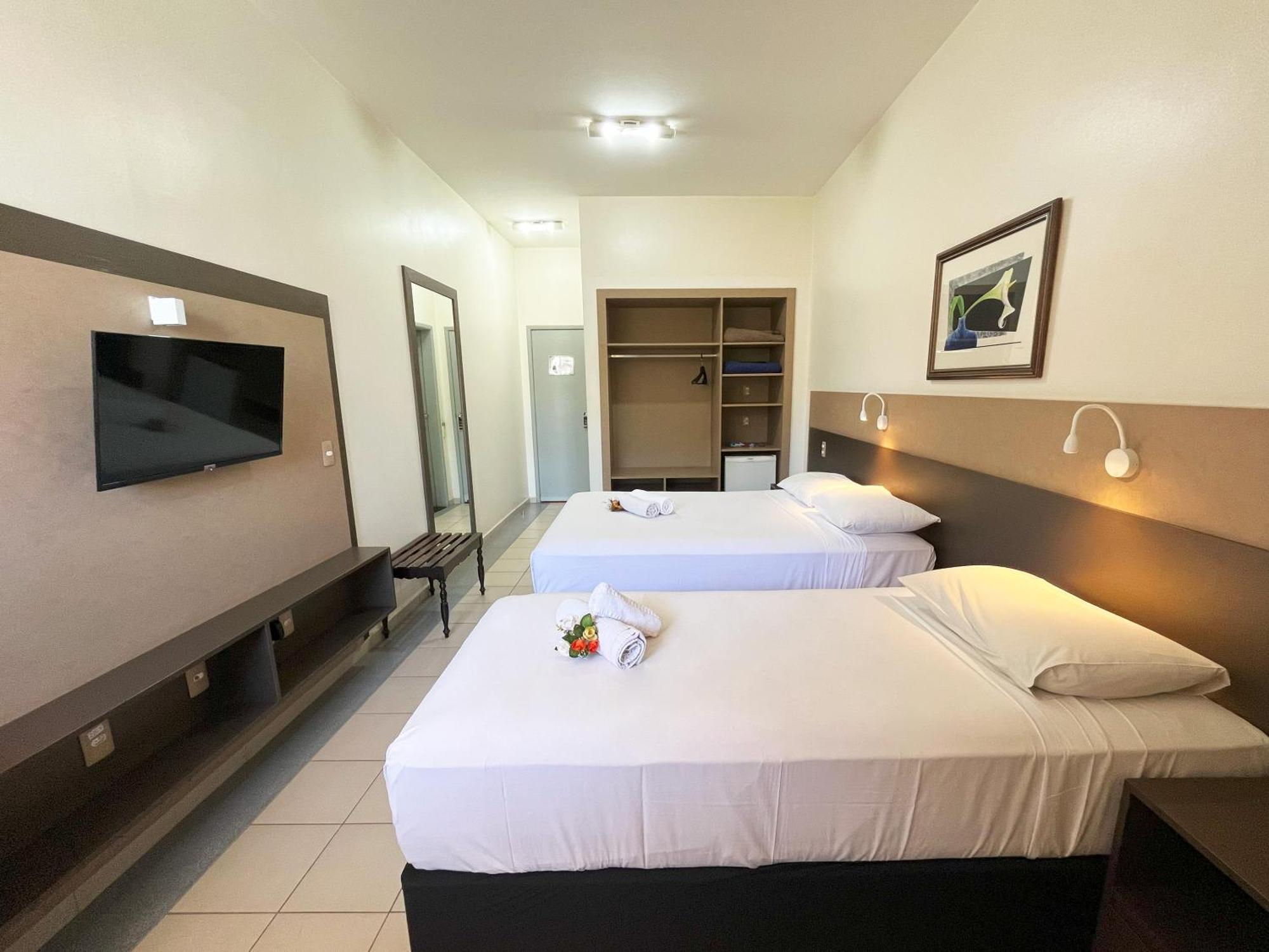 Athus Brasilia Hotel By Bsb Inn - Antigo Aristus Стая снимка